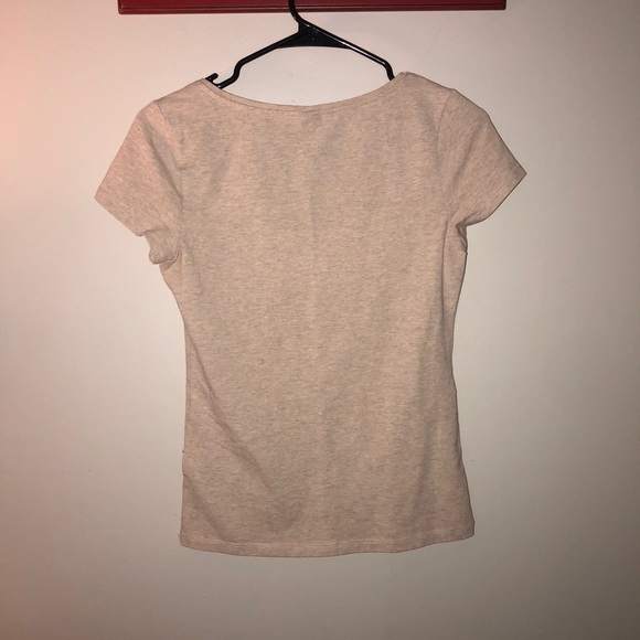 H&M Tee - Picture 3 of 3